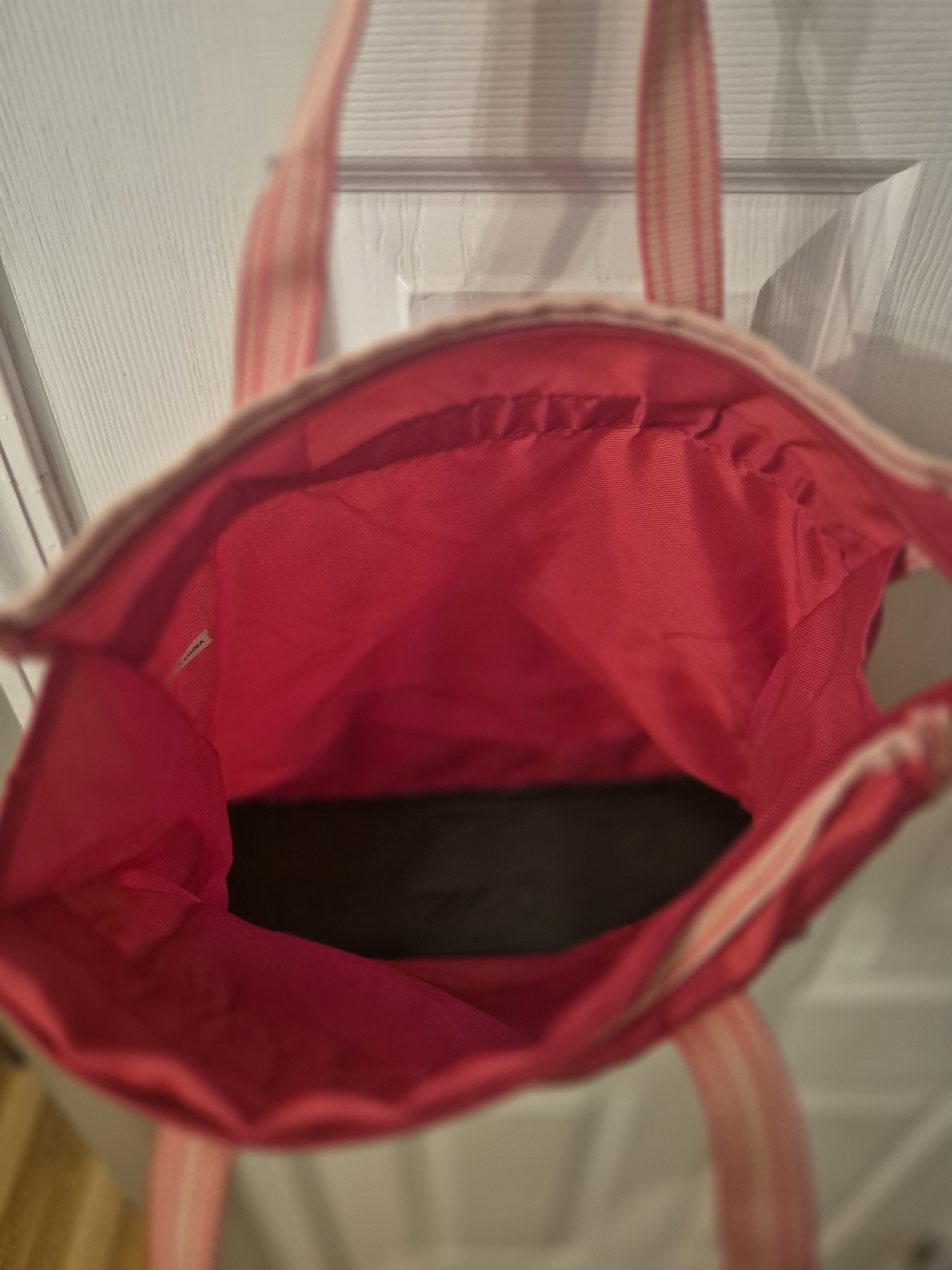 Red Hawaii Canvas Tote Bag with Dual Straps - Picture 9 of 11